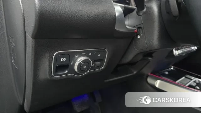 Mercedes-Benz EQB X243 2023 Белый из Кореи, фото 5