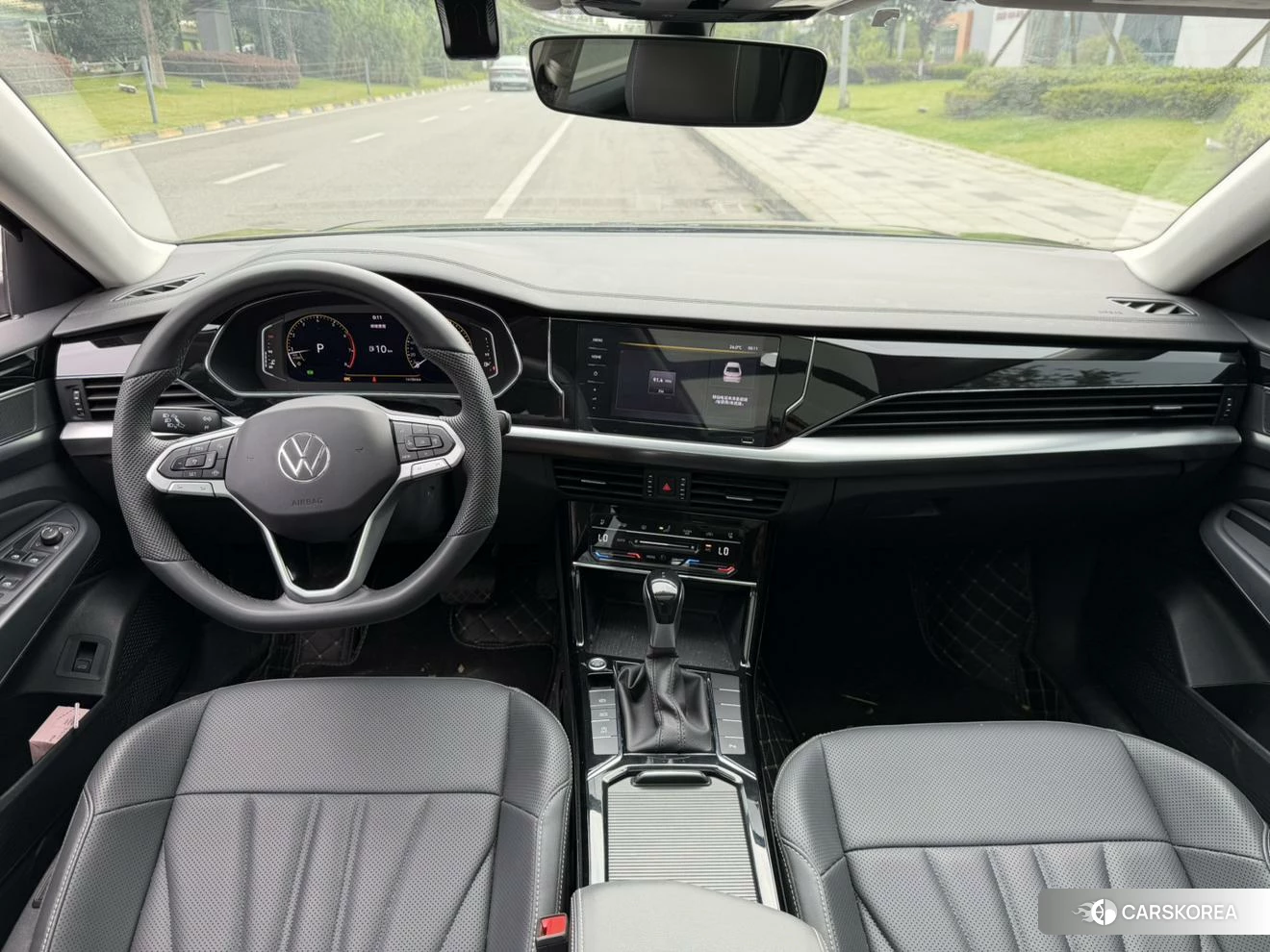 Volkswagen Passat 2023 Черный из Китая, фото 5