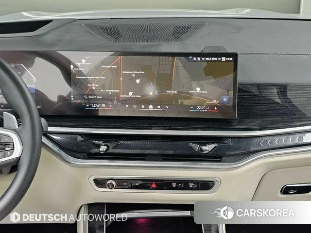 BMW X5 (G05) 2025 Светло-серебряный цвет из Кореи, фото 5