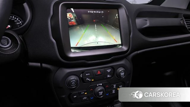 Jeep Renegade 2023 Черный из Кореи, фото 5