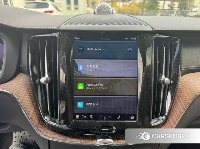 Volvo XC60 second Generation 2022 Белый из Кореи, фото 5