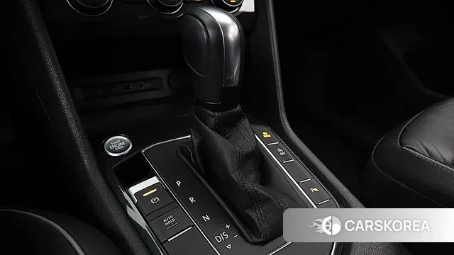 Volkswagen Tiguan second Generation 2020 Белый из Кореи, фото 5