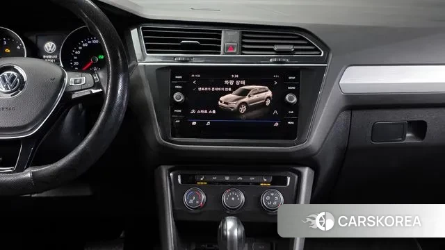 Volkswagen Tiguan second Generation 2018 Белый из Кореи, фото 5