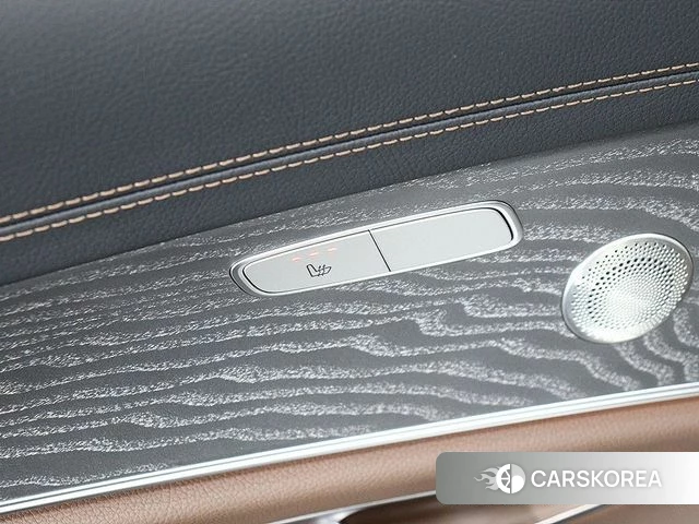 Mercedes-Benz E-Class W213 2023 Белый из Кореи, фото 5