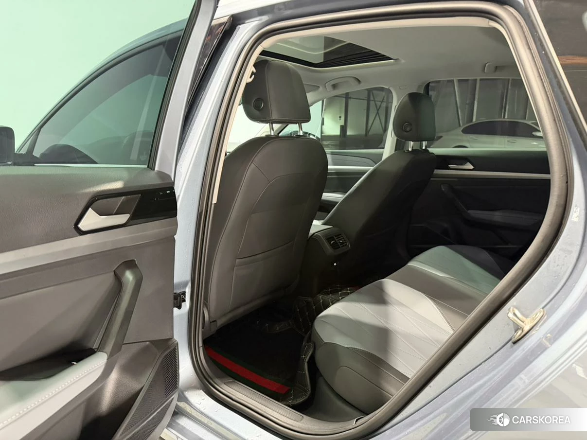 Volkswagen Lavida 2022 Синий из Китая, фото 5