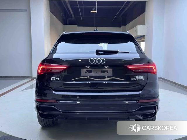 Audi Q3 2023 Черный из Китая, фото 5