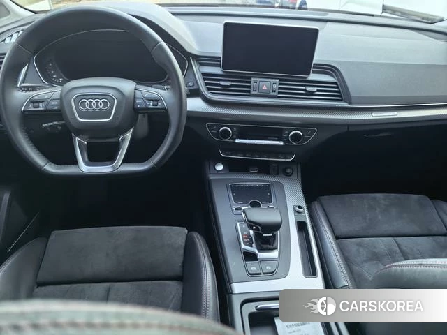Audi Q5L 2021 Белый из Китая, фото 5