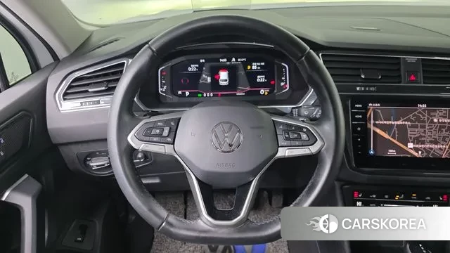 Volkswagen Tiguan second Generation 2022 Белый из Кореи, фото 5