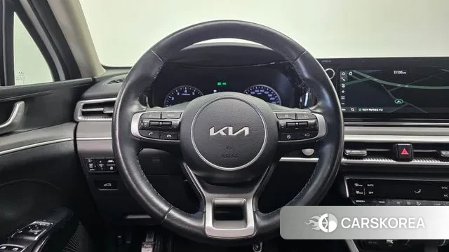 Kia K5 3rd generation 2022 Белый из Кореи, фото 5
