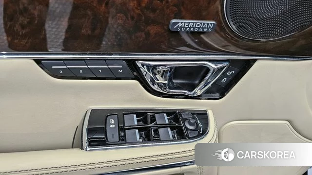 Jaguar All New XJ 2018 Синий из Кореи, фото 5