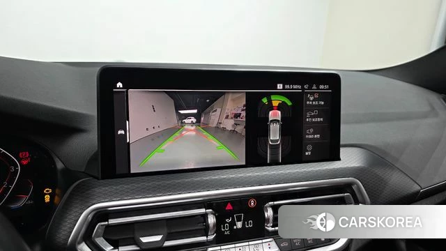 BMW X4 (G02) 2022 Светло-серебряный цвет из Кореи, фото 5
