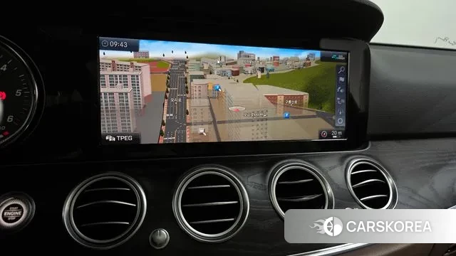 Mercedes-Benz E-Class W213 2020 Белый из Кореи, фото 5