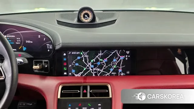 Porsche Taycan 2022 Белый из Кореи, фото 5