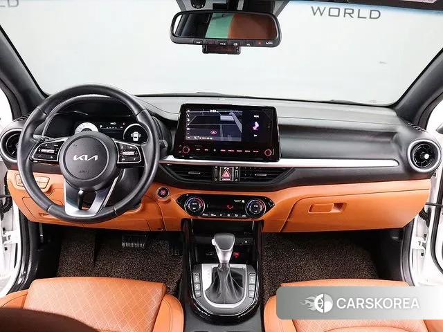 Kia The New K3 2nd generation 2021 Белый из Кореи, фото 5