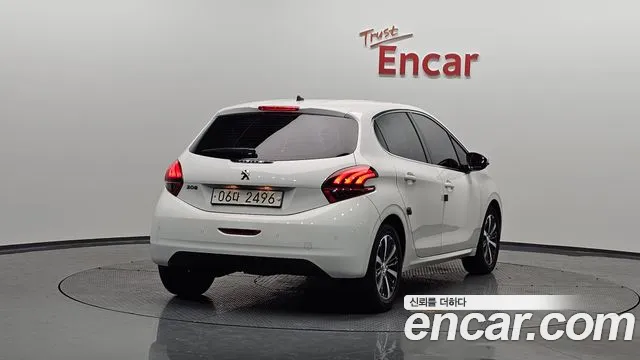 Peugeot 208 id 2665163 из Кореи 5