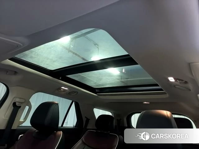 Ford Explorer 2023 Черный из Китая, фото 5