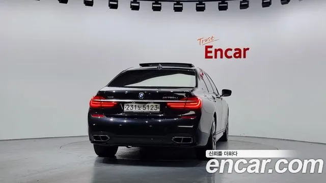 BMW 7 Series (G11) 2018 Черный из Кореи, фото 5