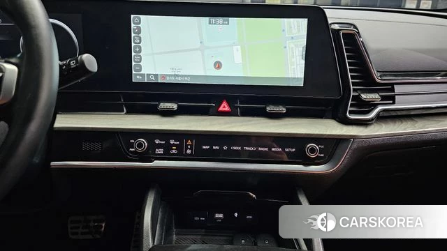 Kia Sportage 5th Generation 2023 Белый из Кореи, фото 5