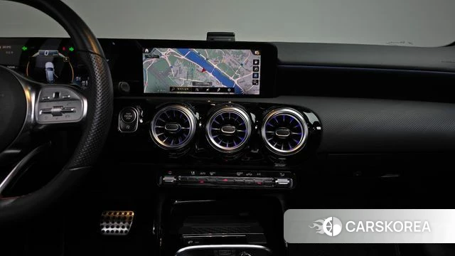 Mercedes-Benz A-Class W177 2021 Белый из Кореи, фото 5