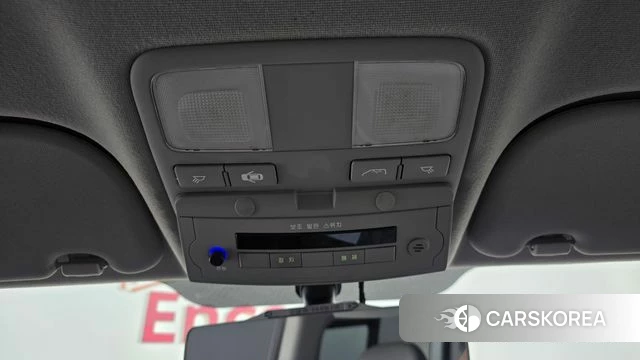 Hyundai The New Grand Starex 2018 Желтый из Кореи, фото 5