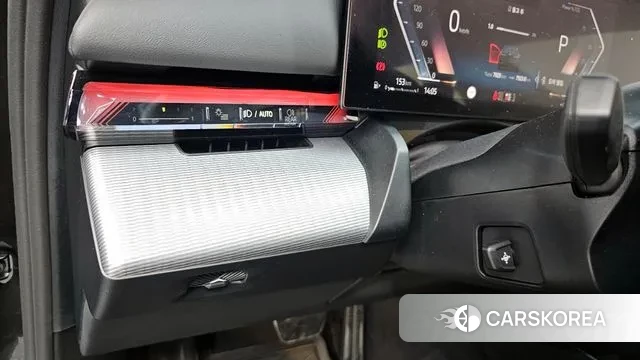 BMW 5 Series (G60) 2025 Серый из Кореи, фото 5