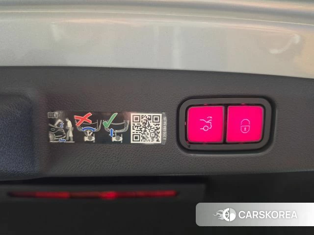 Mercedes-Benz E-Class W214 2025 Серебряный из Кореи, фото 5