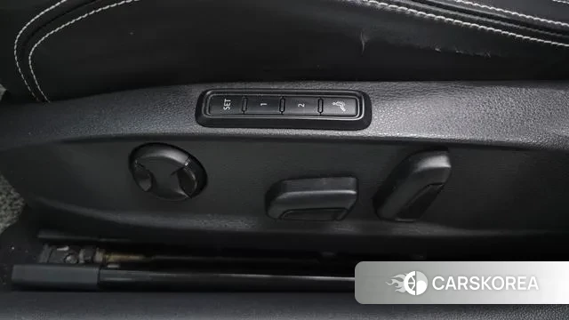 Volkswagen Passat GT (B8) 2021 Белый из Кореи, фото 5