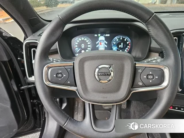 Volvo XC40 2021 Черный из Кореи, фото 5