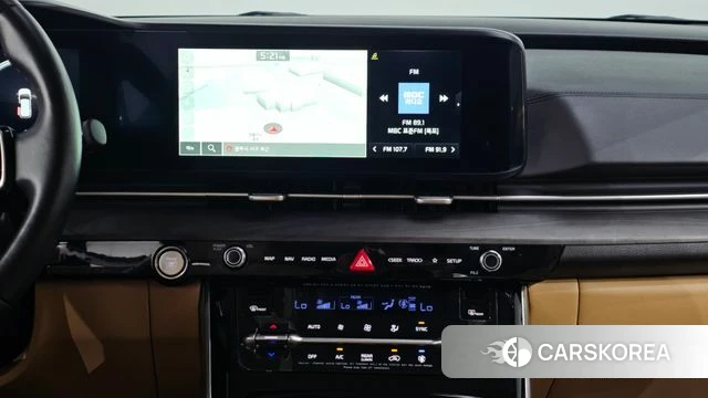 Kia Carnival 4th generation 2023 Белый из Кореи, фото 5