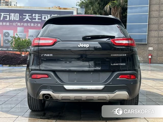 Jeep Free light 2018 Черный из Китая, фото 5