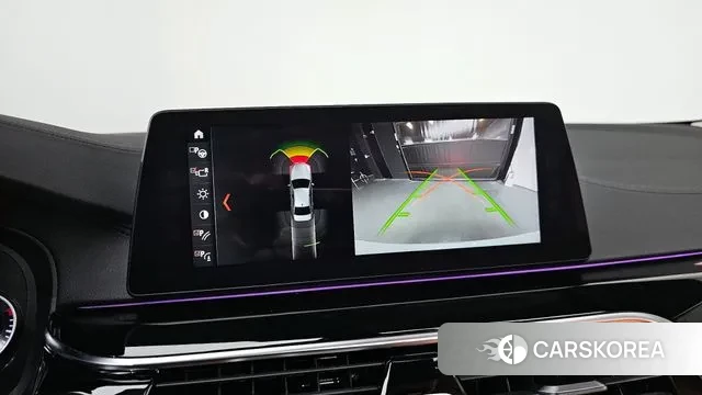 BMW 5 Series (G30) 2018 Белый из Кореи, фото 5