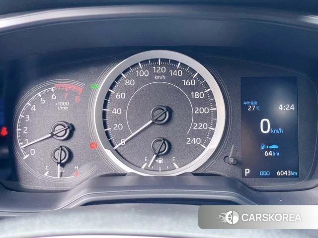 Toyota Corolla 2024 Белый из Китая, фото 5