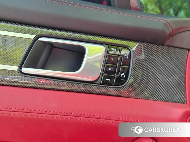 Porsche Panamera (971) 2020 Серебристо-серый из Кореи, фото 5