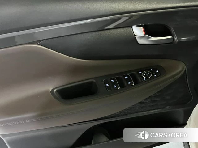 Hyundai The New Santa Fe 2021 Белый из Кореи, фото 5