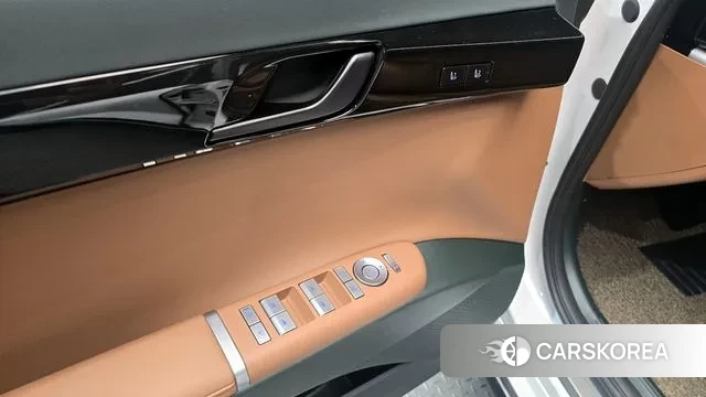 Hyundai Grandeur (GN7) 2025 Белый из Кореи, фото 5