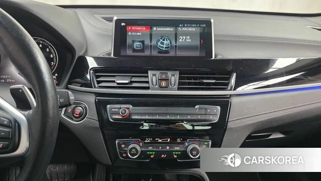 BMW X1 (F48) 2022 Белый из Кореи, фото 5