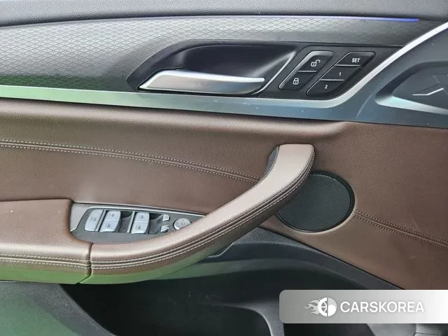 BMW X4 (G02) 2021 Черный из Кореи, фото 5