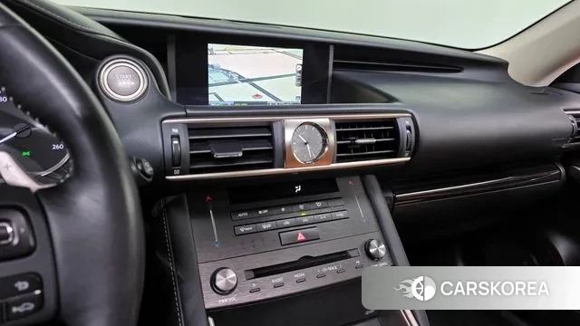 Lexus New IS300 2019 Белый из Кореи, фото 5