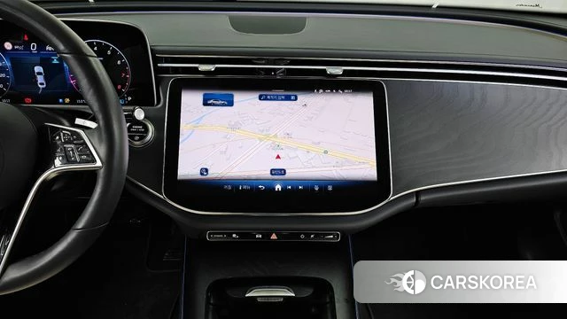 Mercedes-Benz E-Class W214 2024 Белый из Кореи, фото 5