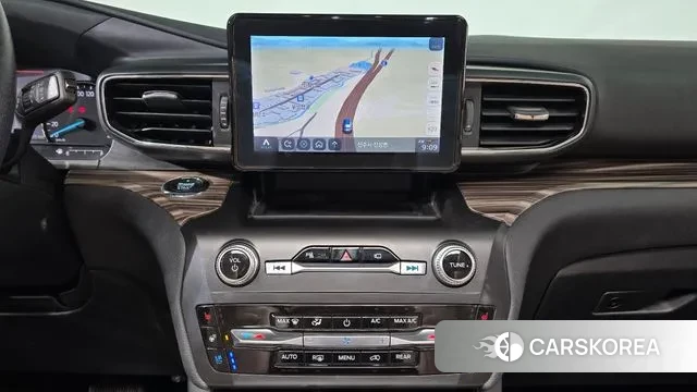 Ford Explorer 6th Generation 2020 Белый из Кореи, фото 5