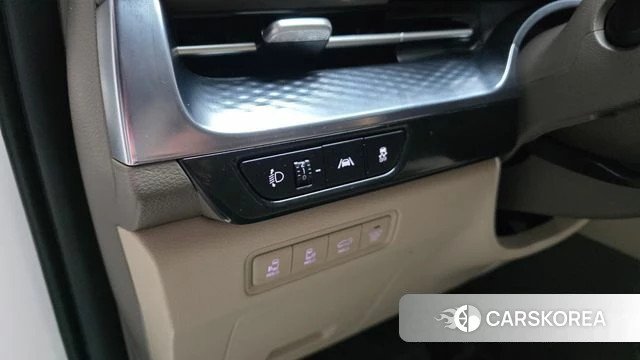Kia Carnival 4th generation 2023 Белый из Кореи, фото 5