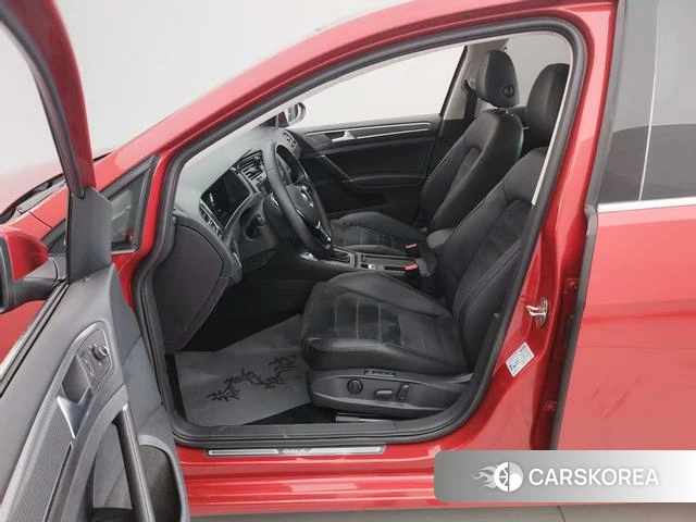 Volkswagen Golf 2019 Красный из Китая, фото 5