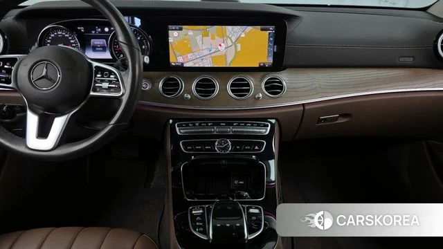 Mercedes-Benz E-Class W213 2019 Серый из Кореи, фото 5