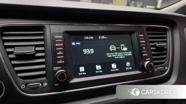 Kia The New Carnival 2018 Белый из Кореи, фото 5