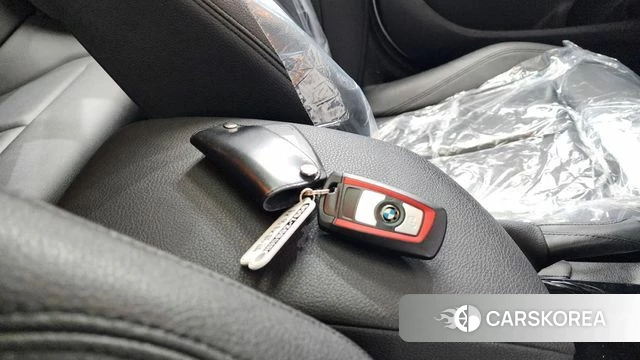 BMW 1 Series (F20) 2018 Белый из Кореи, фото 5