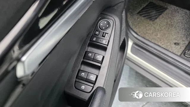 Kia Seltos 2019 Белый из Кореи, фото 5