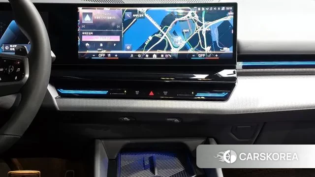 BMW 5 Series (G60) 2024 Черный из Кореи, фото 5