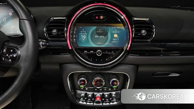 Mini Cooper Clubman 2023 Белый из Кореи, фото 5