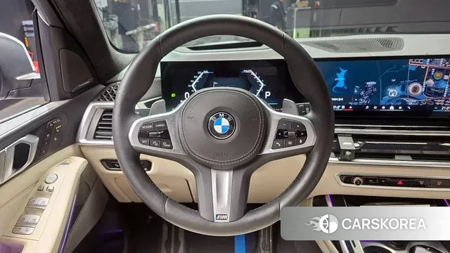 BMW X7 (G07) 2024 Цвет галактики из Кореи, фото 5