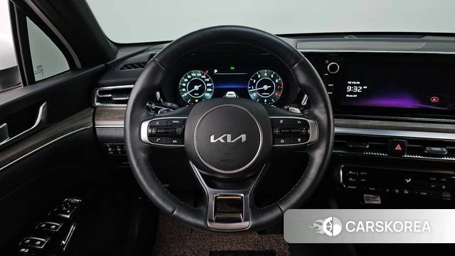 Kia K5 3rd generation 2022 Белый из Кореи, фото 5